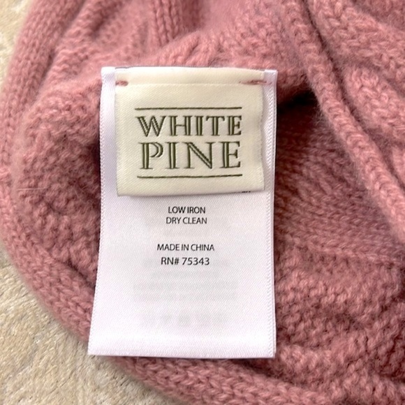 NWOT White Pine 100% Cashmere Mauve Pink Knit Beanie Hat w/ Faux Fur White Pom main image 7